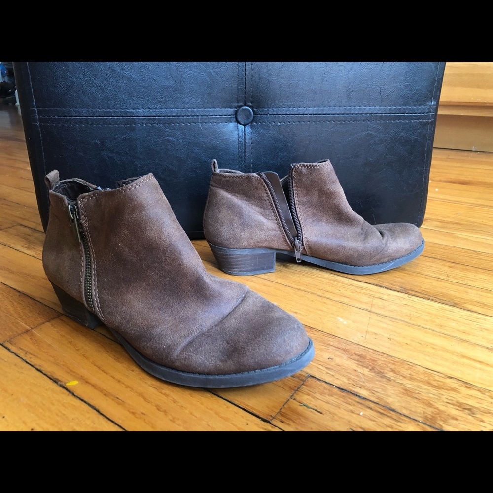 Carlos Santana ankle boots/booties